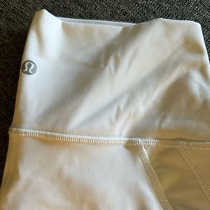 Lululemon cropped high waisted leggings